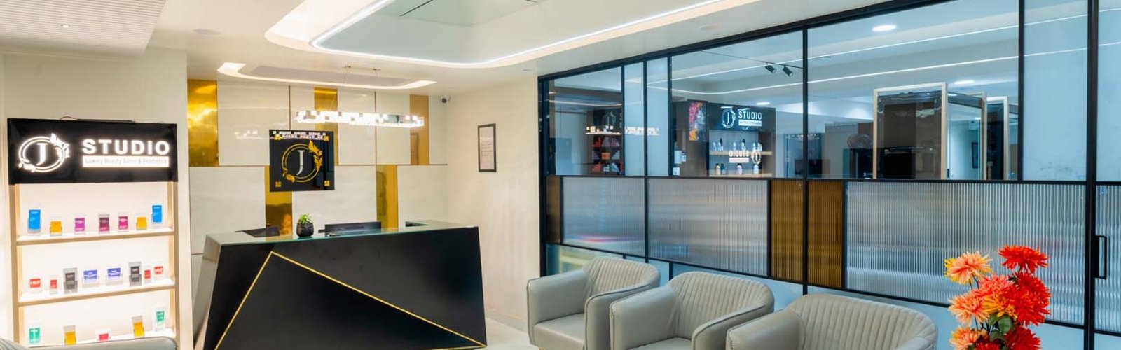 J Studio VIP Road floor one (10)