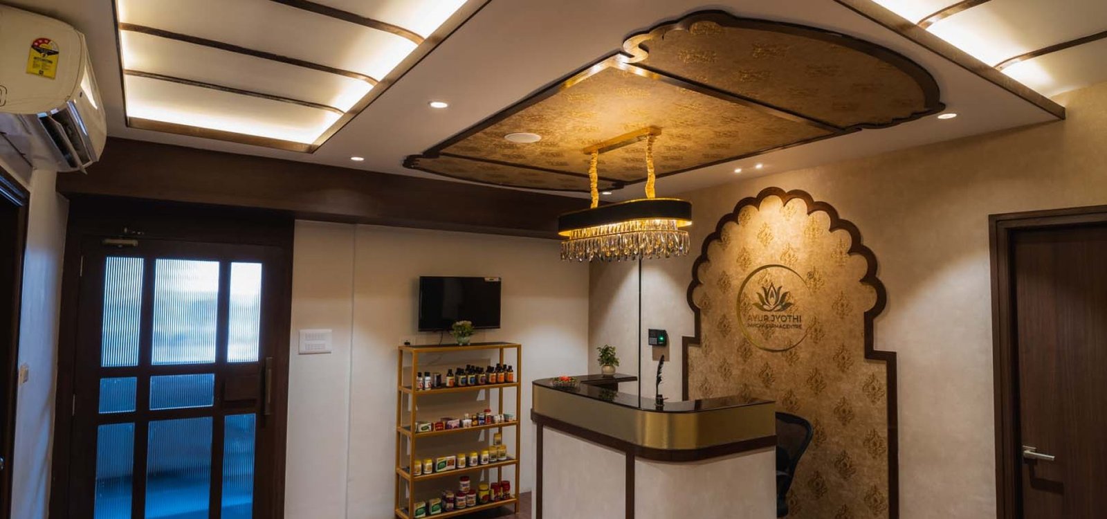 J Studio VIP Road floor two (10)